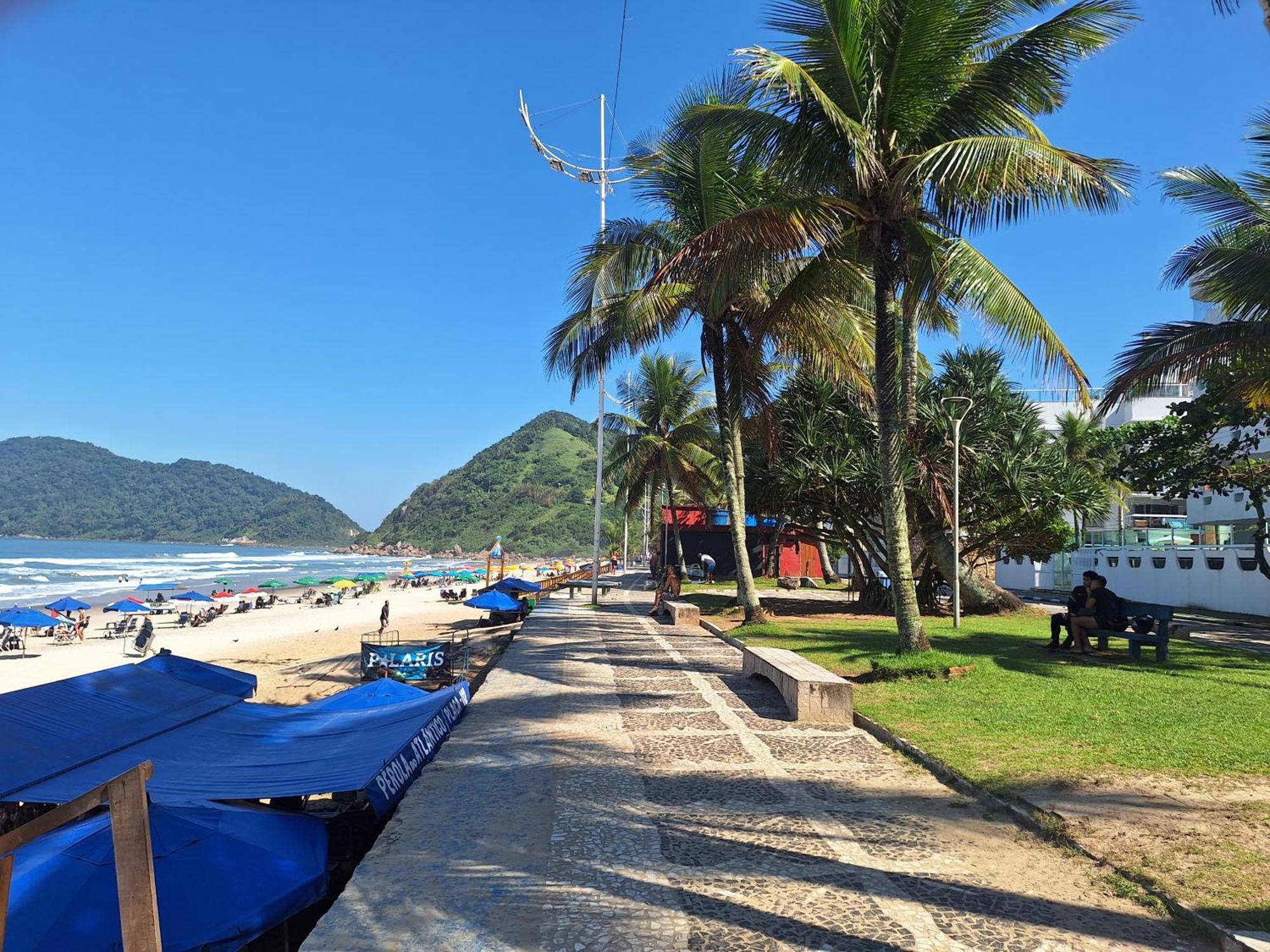 Duplex Pe Na Areia, Praia Do Tombo - Guaruja/Sp. Guarujá Exterior foto