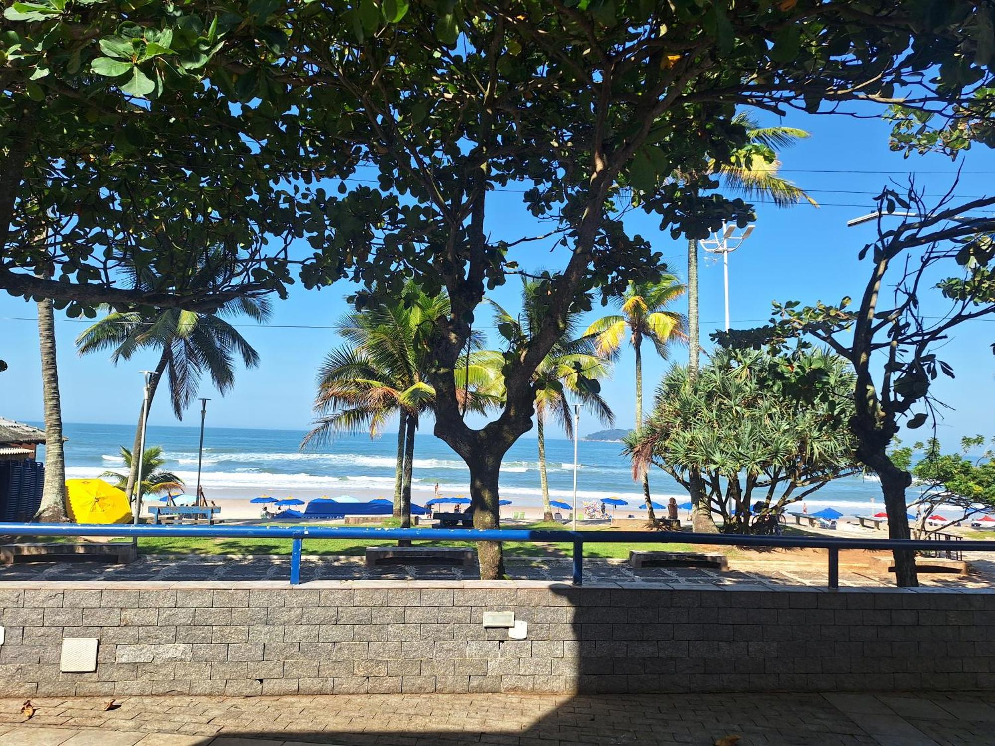 Duplex Pe Na Areia, Praia Do Tombo - Guaruja/Sp. Guarujá Exterior foto